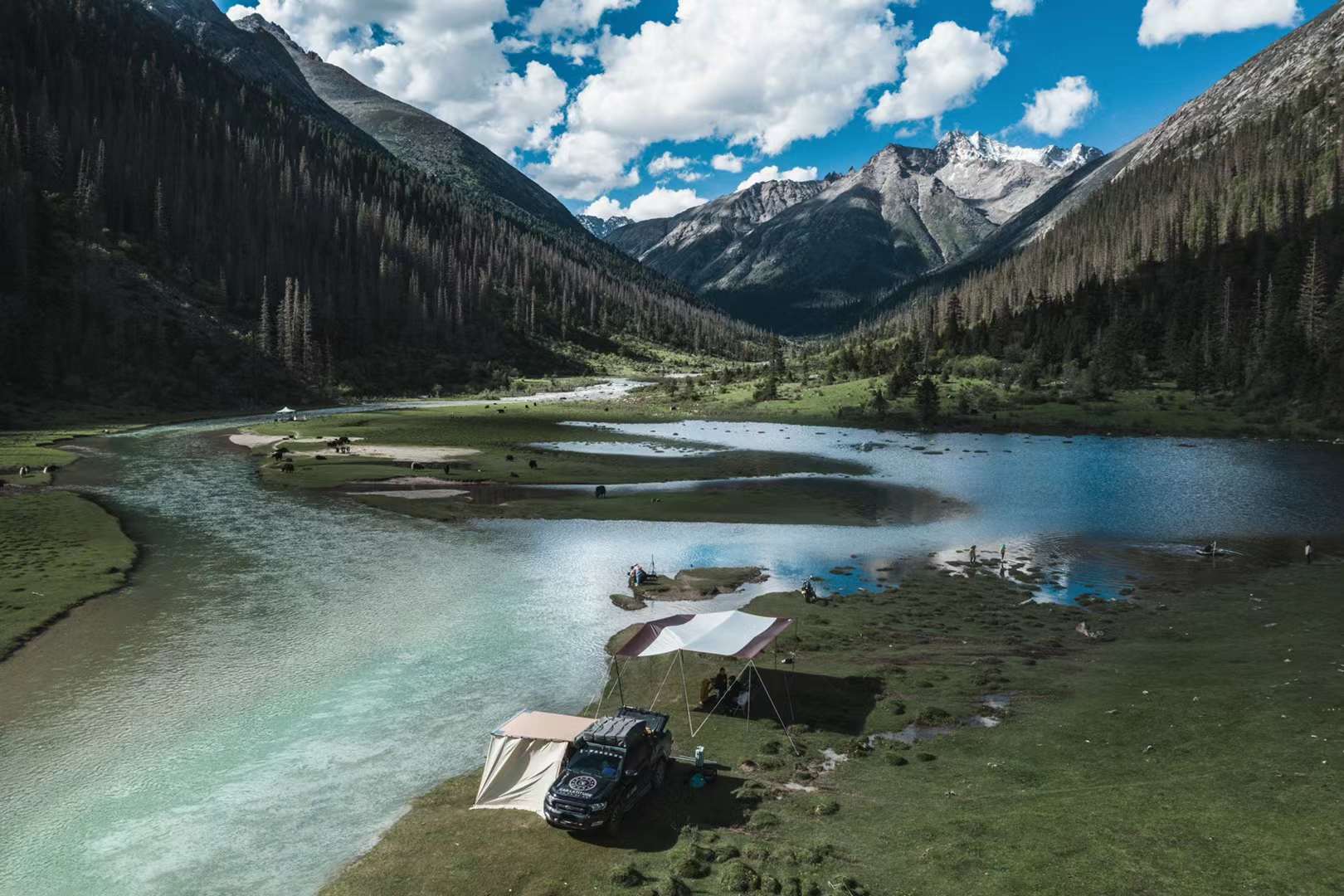 再添两块国字招牌德格县荣获避暑旅游目的地巴蜀气候康养地称号