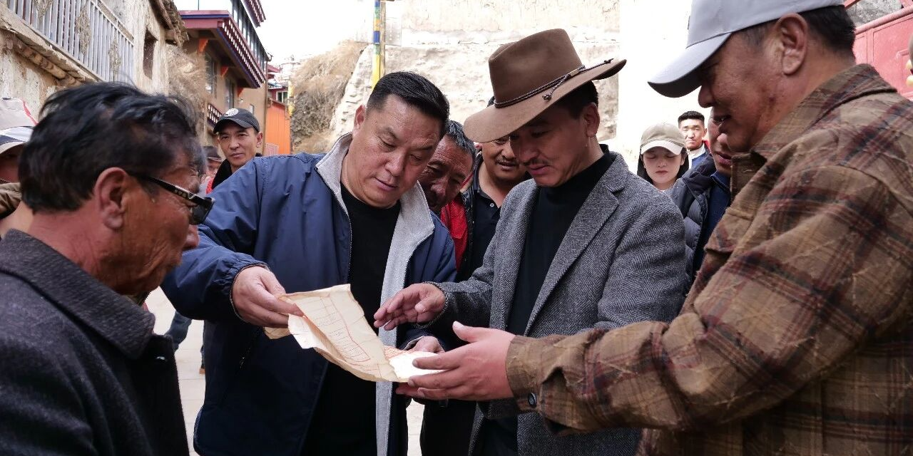 【乘势而上 追赶跨越】其太县长带队调研根布夏古城传统村落保护工作